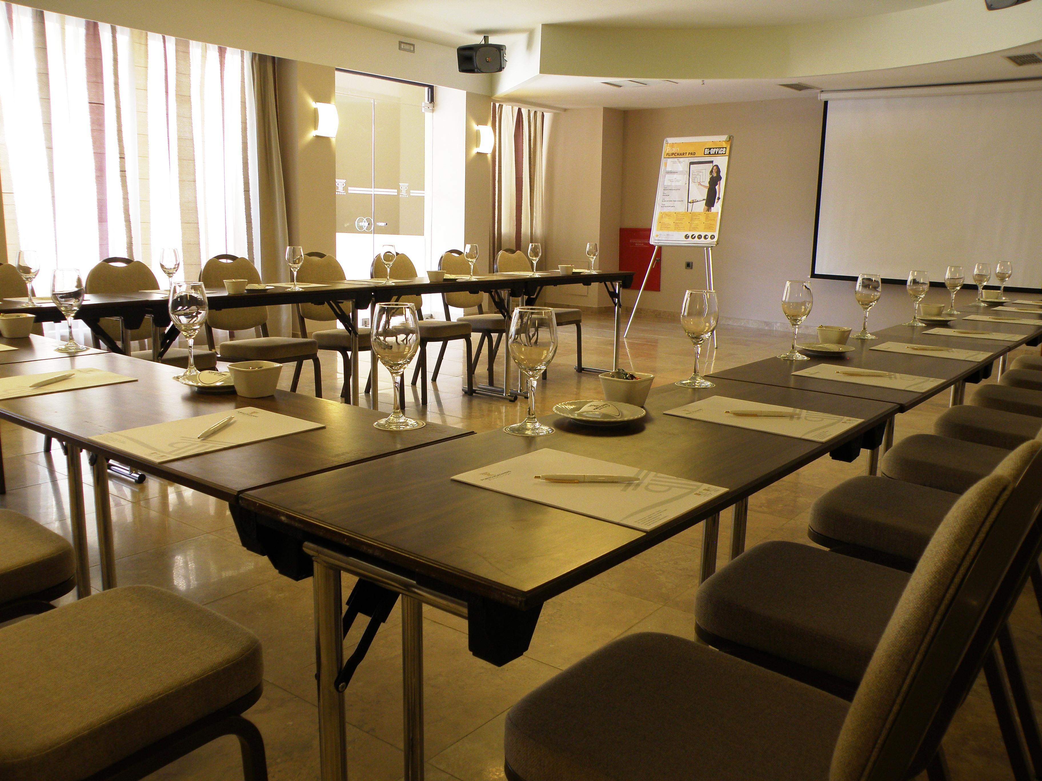 Porto Platanias Beach Resort & Spa Exterior photo A meeting room at the hotel