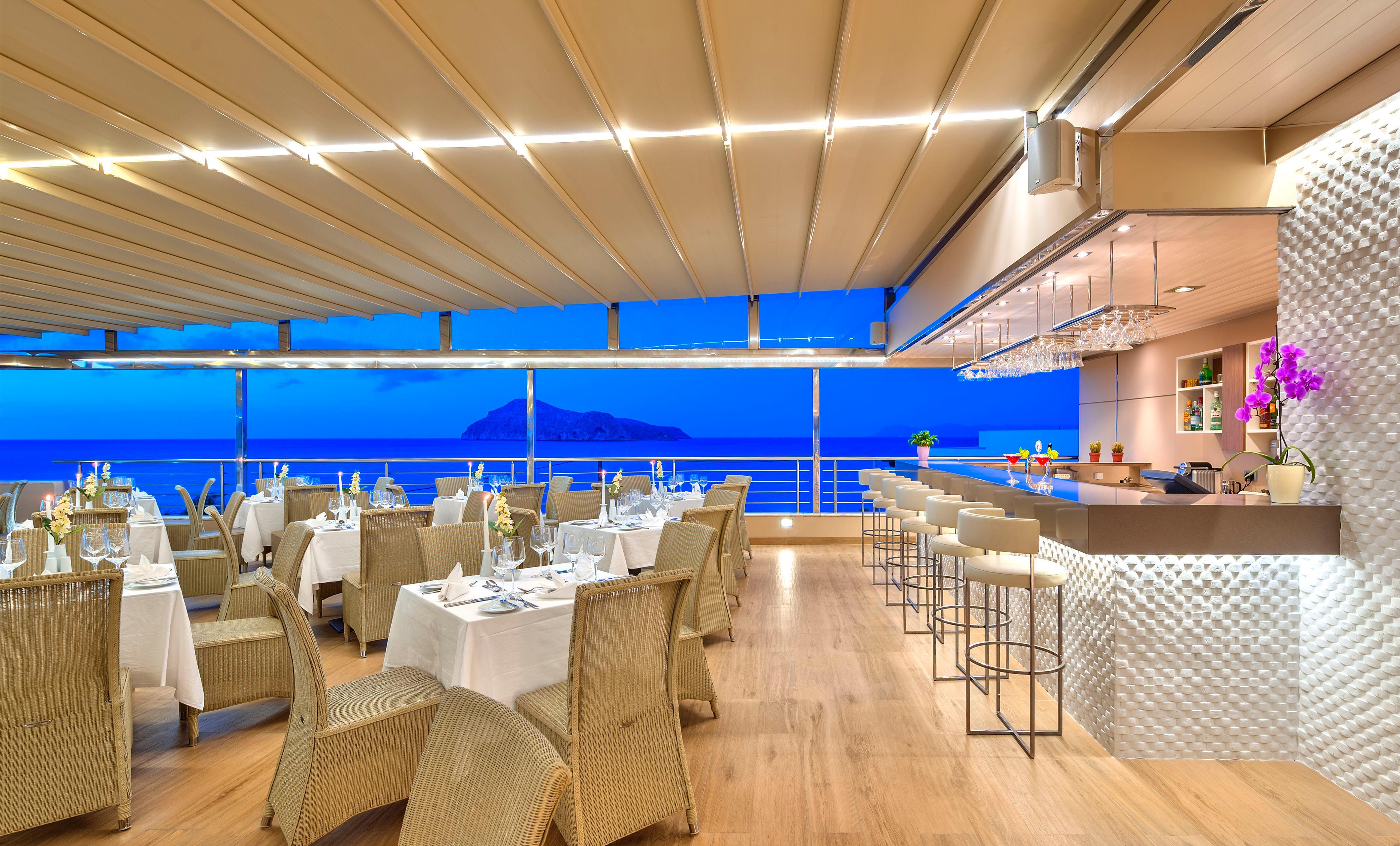 Porto Platanias Beach Resort & Spa Exterior photo The restaurant